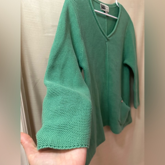 Habitat 100% Cotton Green Textured Knit Top Medium Wooden Buttons Bohemian - Picture 2 of 6